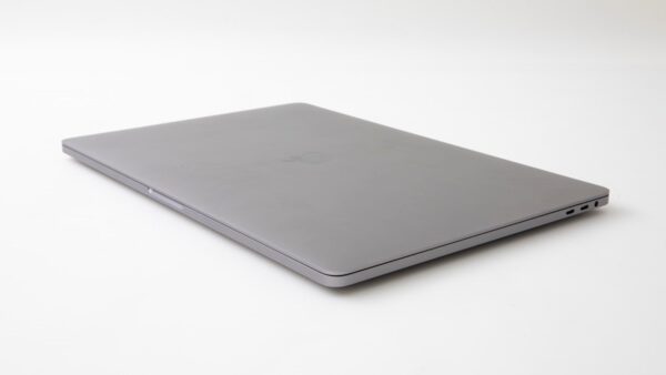 MACBOOK PRO A2141 16" I9 Offerta - Image 2
